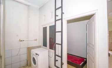 Rumah LT 144 Strategis 12 Menit ke Pintu Tol Limo 2 Siap Huni J-43807