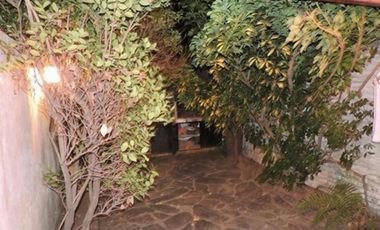 Duplex en 3 Plantas con Pleyroom, Cochera y jardín