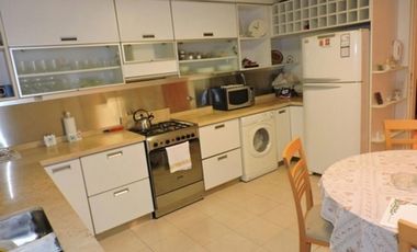 Duplex en 3 Plantas con Pleyroom, Cochera y jardín