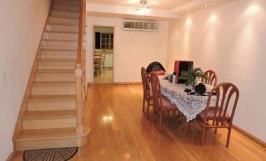 Duplex en 3 Plantas con Pleyroom, Cochera y jardín