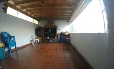 Casa Multifamiliar - Rodriguez Peña 2100