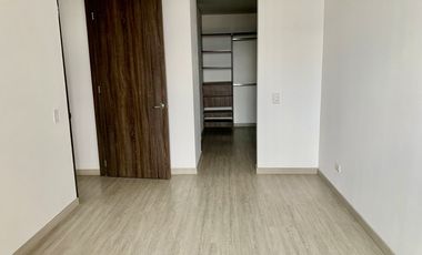 apartamento en venta en bosques de aranjuez. Cod V5835