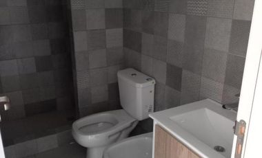 Dúplex con jardín en Saravi Village, Pilar