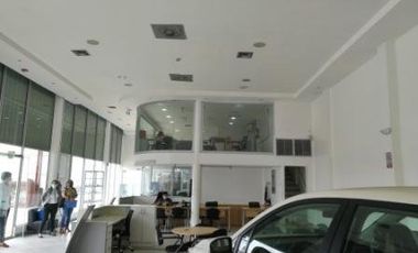 ARRIENDO LOCAL COMERCIAL GUAYAQUIL, SECTOR VIA DURAN.