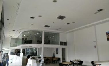 ARRIENDO LOCAL COMERCIAL GUAYAQUIL, SECTOR VIA DURAN.