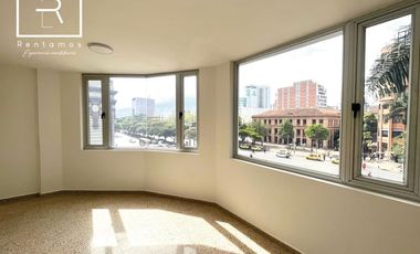 edificio en arriendo en alpujarrra. Cod A10665