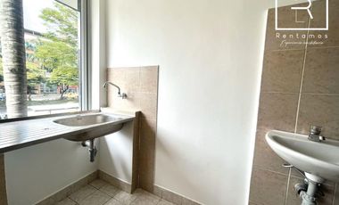 edificio en arriendo en alpujarrra. Cod A10665