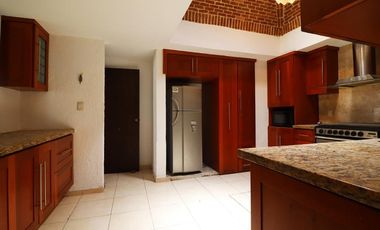 Residencia en venta en Morelia, Santa María