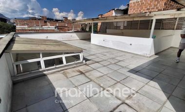 casa en arriendo en florida nueva. Cod A66063