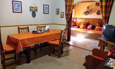 EN EL CENTRO DE SANTA TERESITA