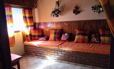 EN EL CENTRO DE SANTA TERESITA