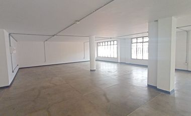 local en arriendo en el centro. Cod A124302