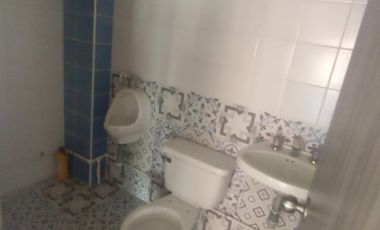 local en arriendo en el centro. Cod A124302