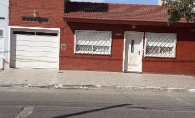 Casa PH en venta en Quilmes Oeste
