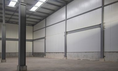 SE VENDE BODEGA EN COSTA DEL ESTE >>VIA PRINCIPAL<<