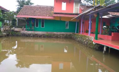 Rumah dengan tanah yg luas ada kolam ikan dii Subang | ELLYALIYAH
