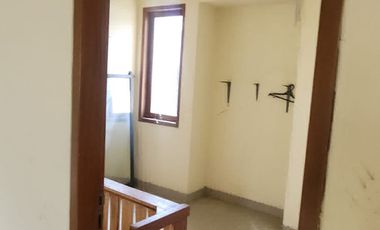 Rumah Yang Sekaligus Dapat Dijadikan Tempat Usaha Di JakSel