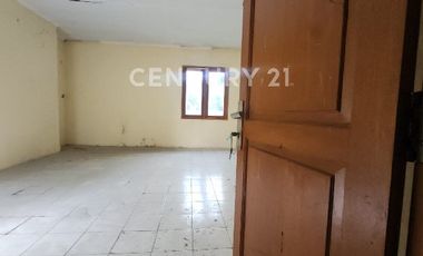 Rumah Yang Sekaligus Dapat Dijadikan Tempat Usaha Di JakSel