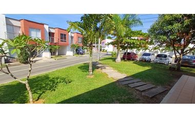 Venta Casa remodelada en Condominio Arbore Jamundi