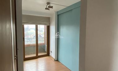 Departamento en Venta en COD36312 Exclusivo departamento, remodelado, sector Colegio Aleman