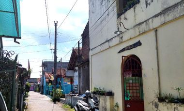 Kos 18 Kamar di Glagahsari dekat Kampus UTY dan UAD