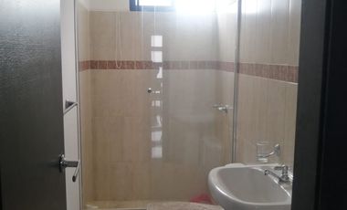 ALQUILO CASA DE 4 HABITACIONES EN NAPOLI