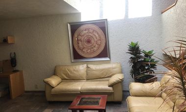 PRECIOSA CASA EN VENTA JARDINES EN LA MONTAÑA 4 RECAMARAS