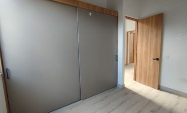 casa en arriendo/venta en retiro. Cod V215516