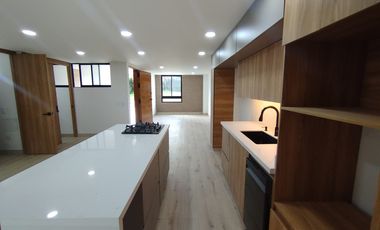 casa en arriendo/venta en retiro. Cod V215516