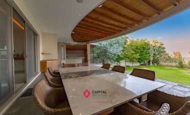 CASA DE LUJO CON VISTA PANORAMICA EN EL PALOMAR