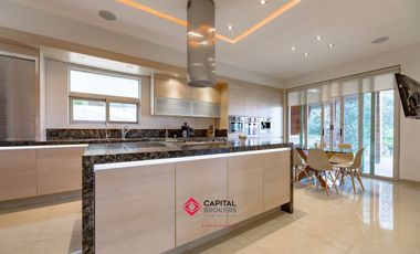 CASA DE LUJO CON VISTA PANORAMICA EN EL PALOMAR