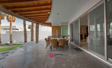 CASA DE LUJO CON VISTA PANORAMICA EN EL PALOMAR