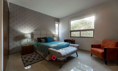 CASA DE LUJO CON VISTA PANORAMICA EN EL PALOMAR