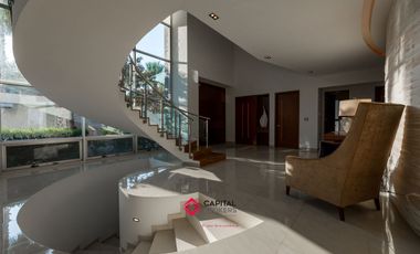 CASA DE LUJO CON VISTA PANORAMICA EN EL PALOMAR