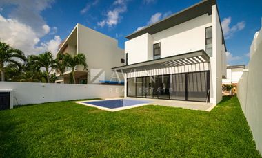Casa en venta, Lagos del Sol Residencial, Cancún Quintana Roo.
