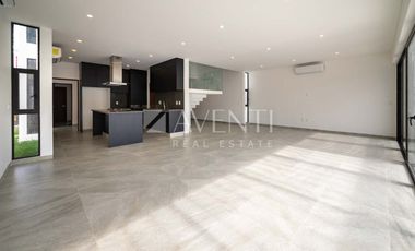 Casa en venta, Lagos del Sol Residencial, Cancún Quintana Roo.