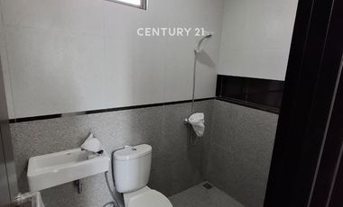 Rumah Brand New Dekat Pintul Tol Graha Raya JS17086