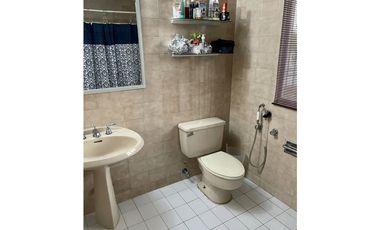 SE VENDE HERMOSA CASA EN LAS CUMBRES