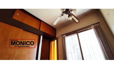 Venta casa más depto paso del rey centro