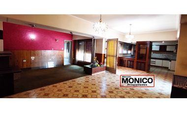 Venta casa más depto paso del rey centro