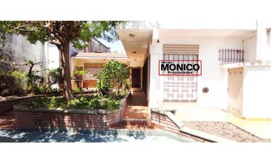 Venta casa más depto paso del rey centro