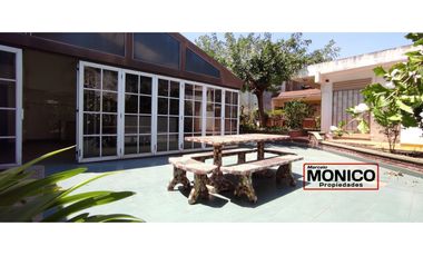 Venta casa más depto paso del rey centro