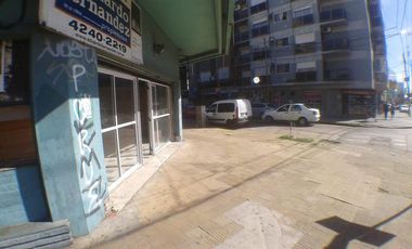 Local - Lanús Oeste