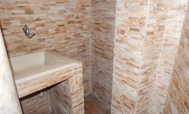 casa-local en venta en san roque. Cod V85018