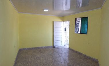 casa-local en venta en san roque. Cod V85018