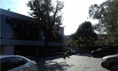 OFICINA EN VENTA EN LOMAS DE SAN ISIDRO