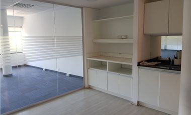 OFICINA EN VENTA EN LOMAS DE SAN ISIDRO