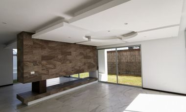 CASA EN VENTA EN RINCÓN DE LOS REYES