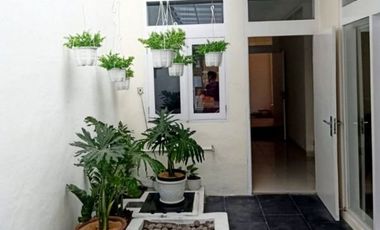 Rumah Asri Homey Sangat Terawat Disayap Burangrang Lengkong Bandung