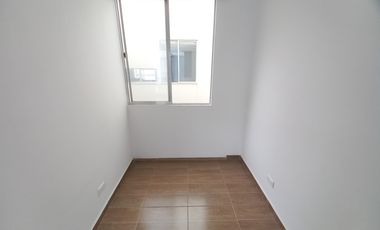 apartamento en arriendo en conjunto residencial granate piso 5 sin ascensor. Cod A13663